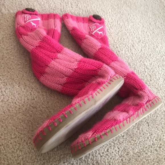 Pink Victoria’s Secret Wool Mukluks. - Picture 4 of 6